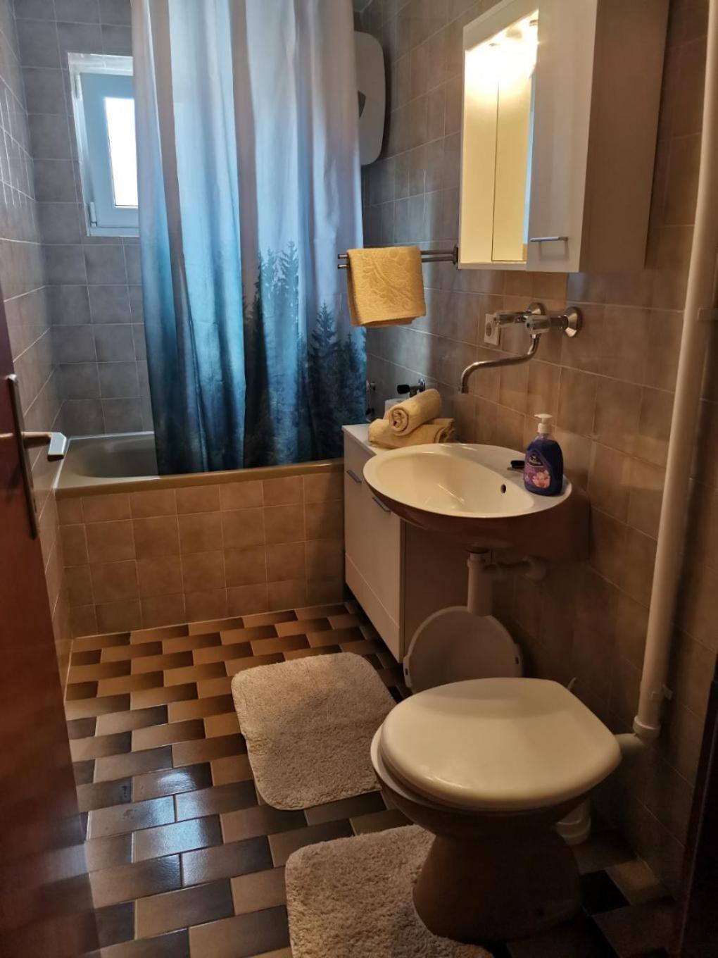 Apartments Srdan Vinišće Extérieur photo