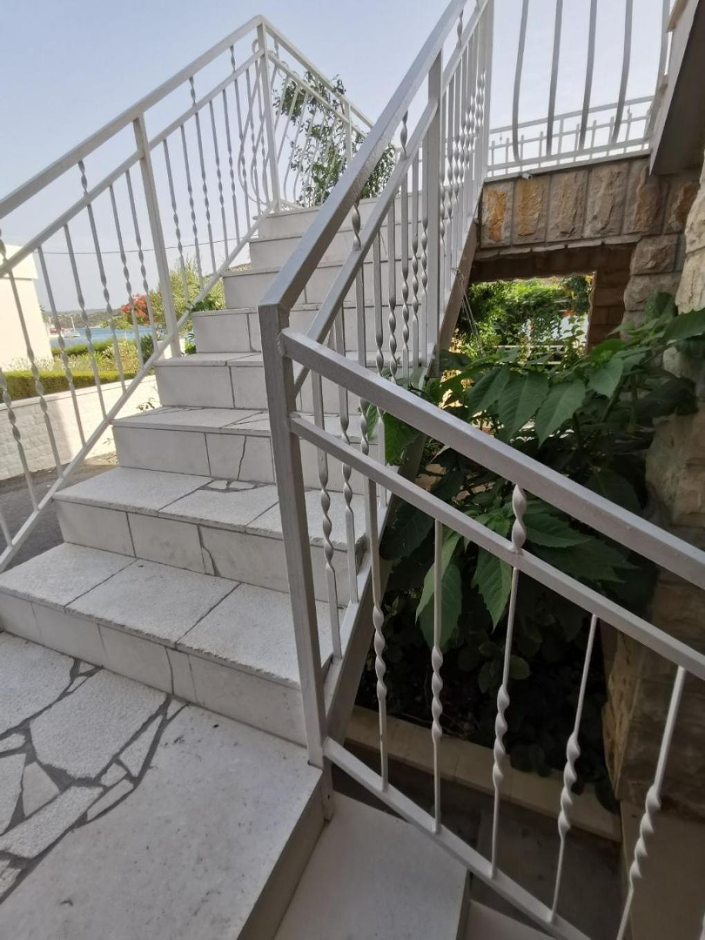Apartments Srdan Vinišće Extérieur photo